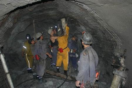 郏县工程爆破中的危险因素分析以及应对工程爆破危险的措施